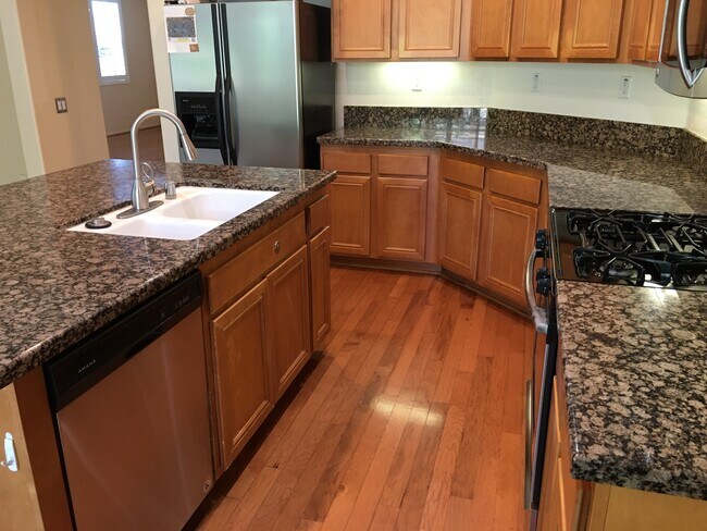 Foto del edificio - 29712 Northshore St