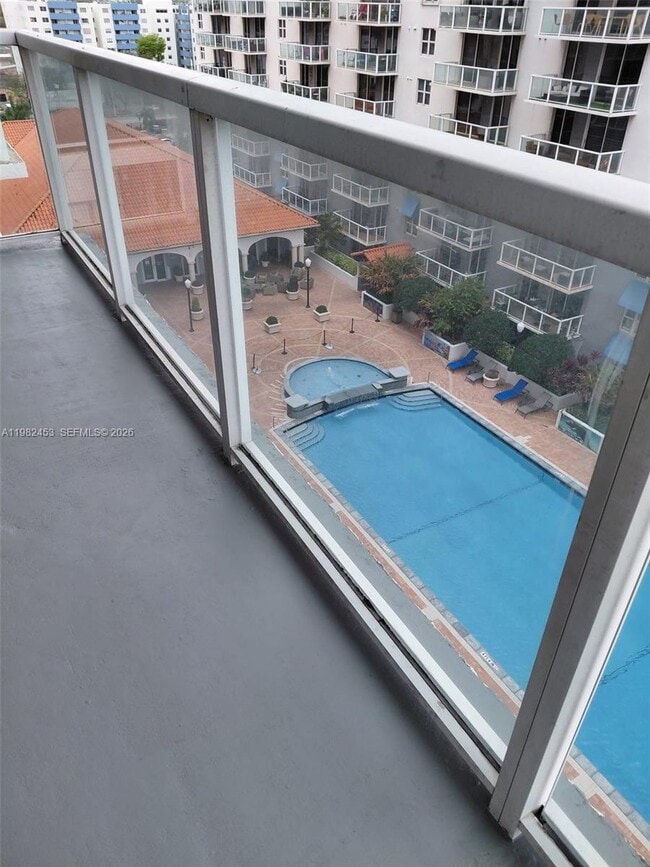 Foto del edificio - 5077 NW 7th St