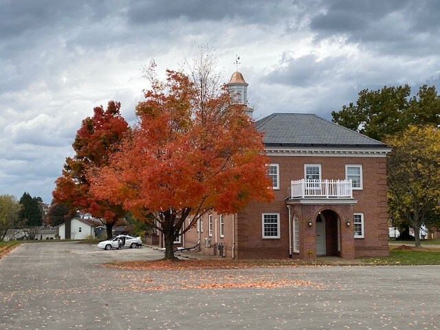Building Photo - 1430 New Butler Rd