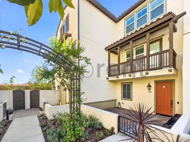 Building Photo - 156 Hass Ln