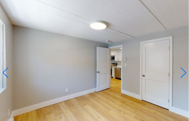 Foto del edificio - 89 Woodrow Ave