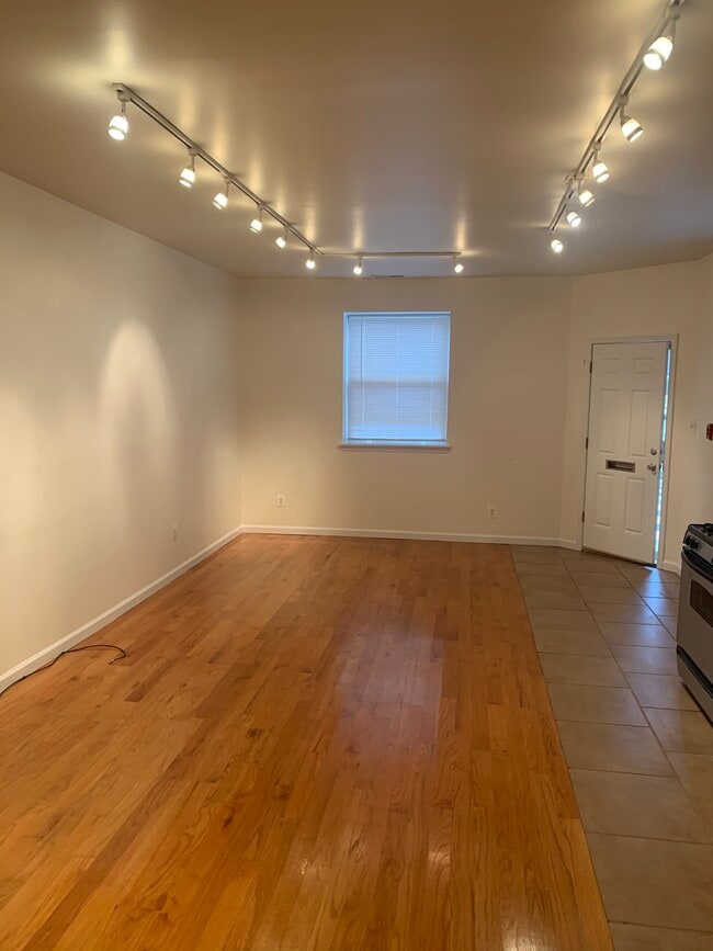 Foto del edificio - 1538 S 9th St