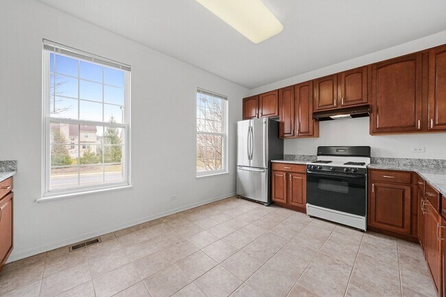 Foto del edificio - 760 Lambert Ln