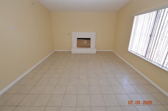 Building Photo - 6845 Zamora Dr