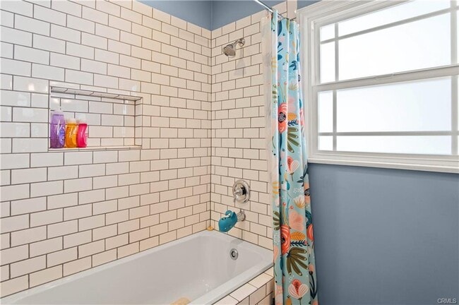 Building Photo - 6835 Aldea Ave