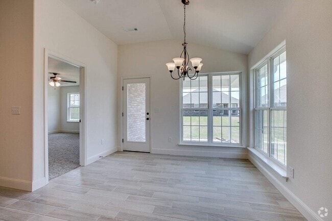 Building Photo - 751 Arkansas Black