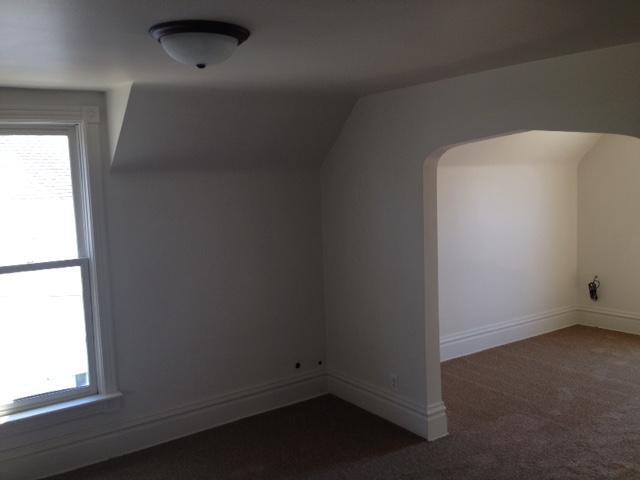 Building Photo - 2 bedroom in Elgin IL 60120