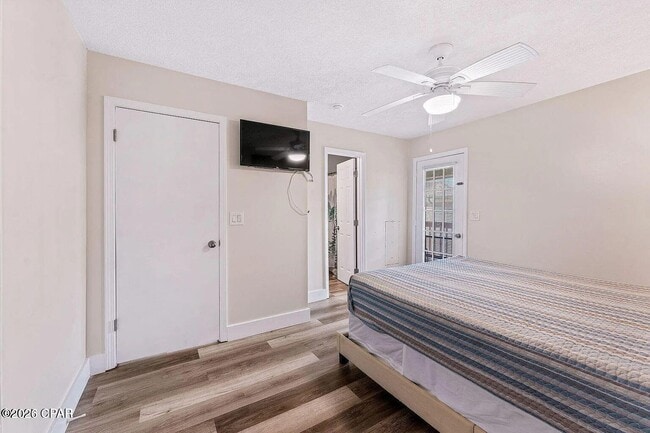 Foto del edificio - 120 Bonnie Ln