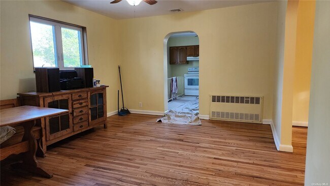 Building Photo - 123 Elder Dr