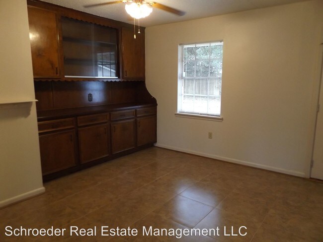 Building Photo - 3 br, 1.5 bath House - 100 Edmund Drive