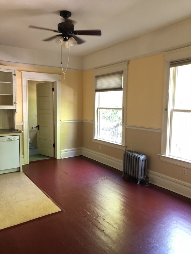 Foto principal - 1834 SW 5th Ave