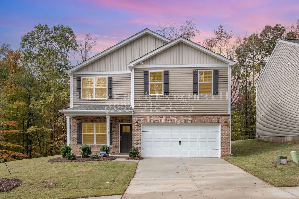 Foto principal - 5250 Reedy Rdg Rd