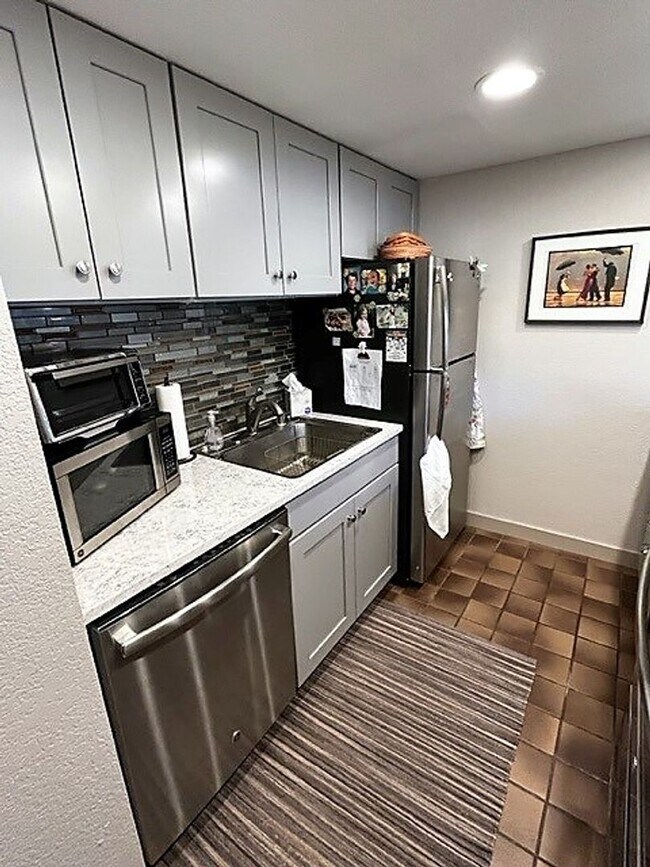 Foto del edificio - Winter Seasonal Rental- Mountainside Condo...