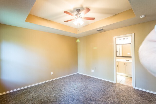 Foto del edificio - Available- JANUARY 2026-  Single Family Home in Lindale ISD- Large Fenced in backyard - Safe neig...