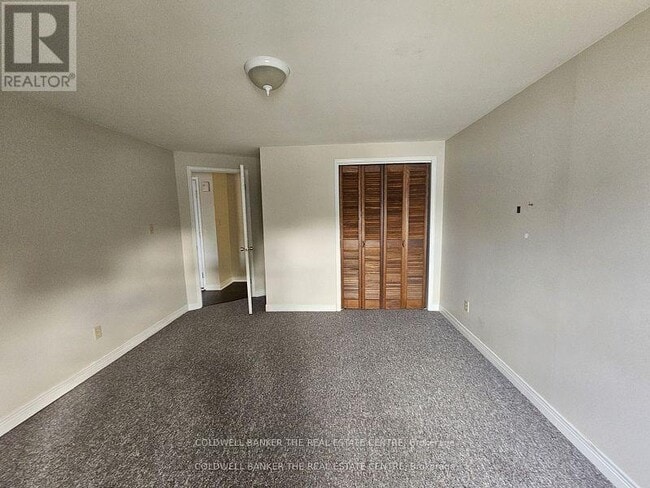 Building Photo - 4570 Penetanguishene Rd