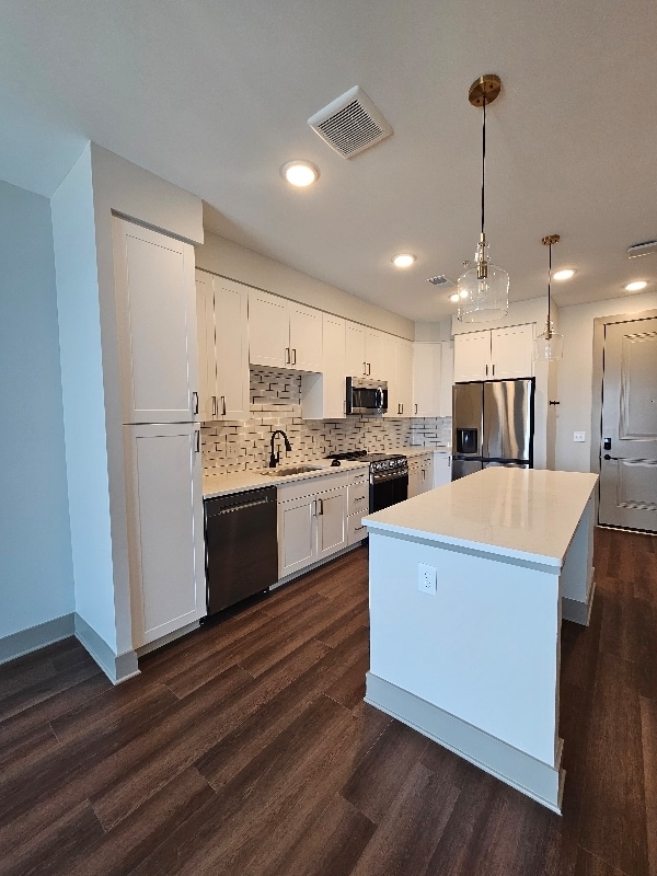 Photo - 700 Craighead St Apartment