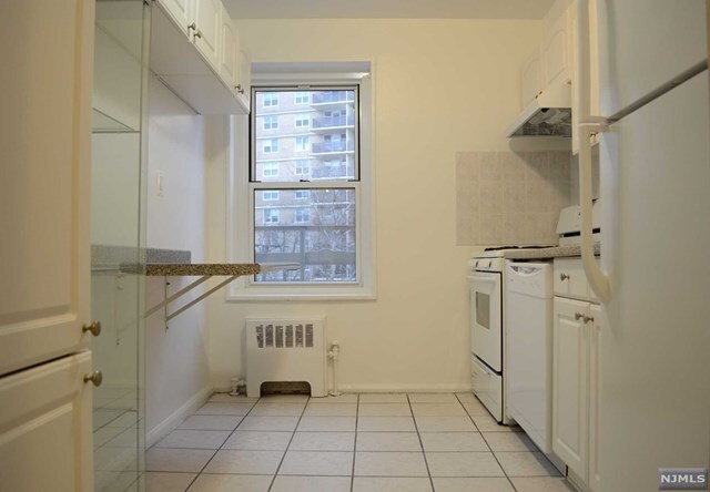 Foto del edificio - 2205 N Central Rd