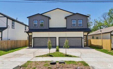 Building Photo - 4514 Galesburg St