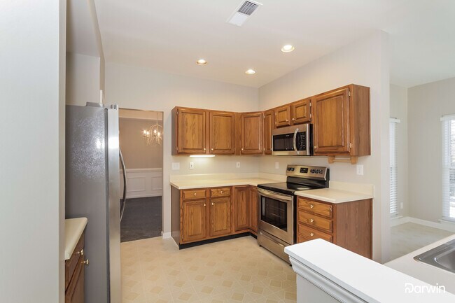 Building Photo - 15400 Great Glen Ln