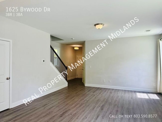 Foto del edificio - 1625 Bywood Dr