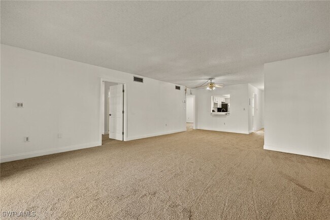 Building Photo - 7068 Nantucket Cir