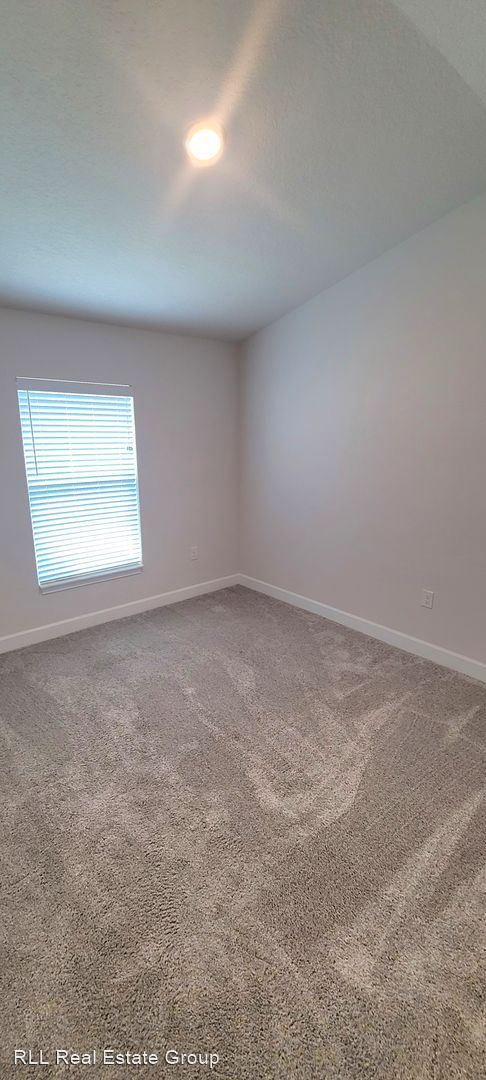 Building Photo - 3 br, 2 bath House - 2552 Pinwherry St. NW