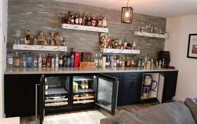 Foto del edificio - 9776 SW 92nd Terrace