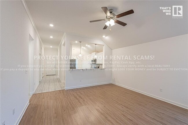 Building Photo - 4522 W Havana Ave