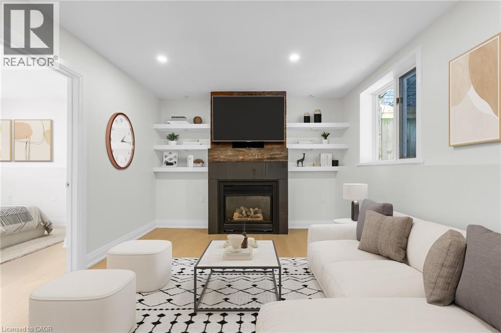 Primary Photo - 79 Central Dr