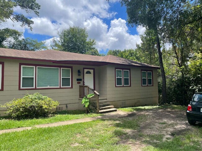 Foto del edificio - Great 1 bedroom near FSU