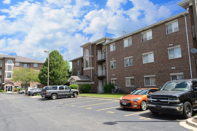 Building Photo - 881 N Swift Rd