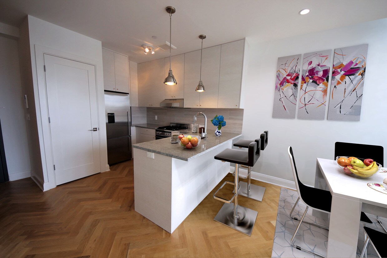 Foto principal - 735 Bergen St