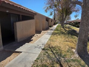 Building Photo - 1345 Branson Ave