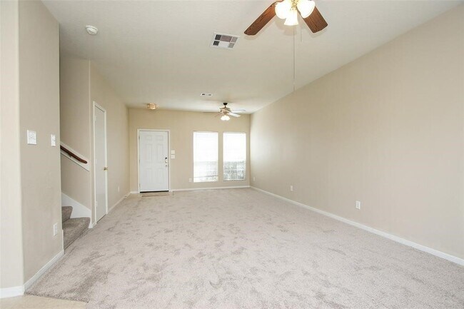 Building Photo - 19539 Hancock Oak St