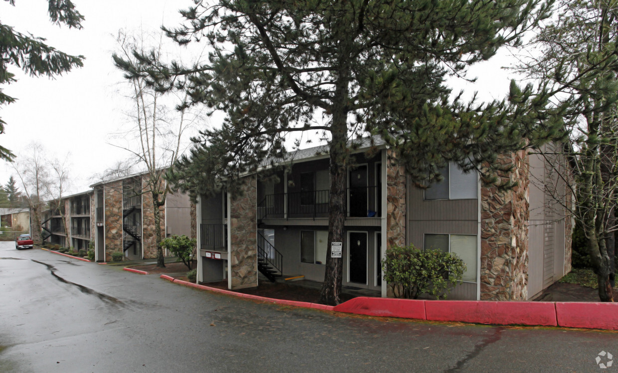 Foto principal - Cedar Lane Apartment Community