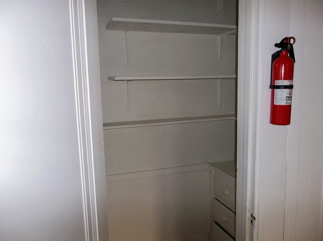 Kitchen Walk in Pantry - 3508 W Dickens Ave