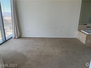 Building Photo - 3722 S Las Vegas Blvd