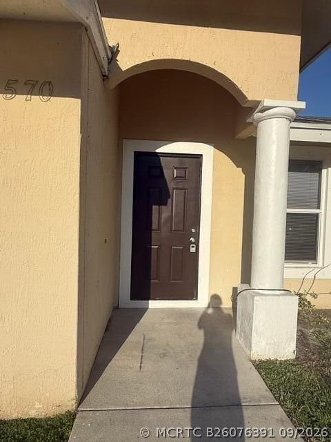 Building Photo - 1568 Hawthorne Pl