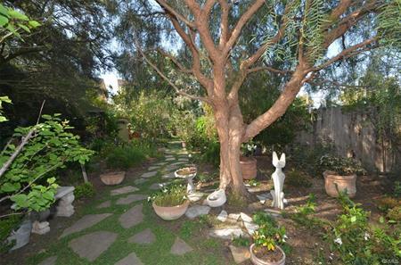 A serene, peaceful and private backyard - 4714 W 159th St
