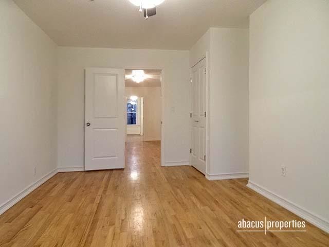 Foto del edificio - 1709 Foster Ave