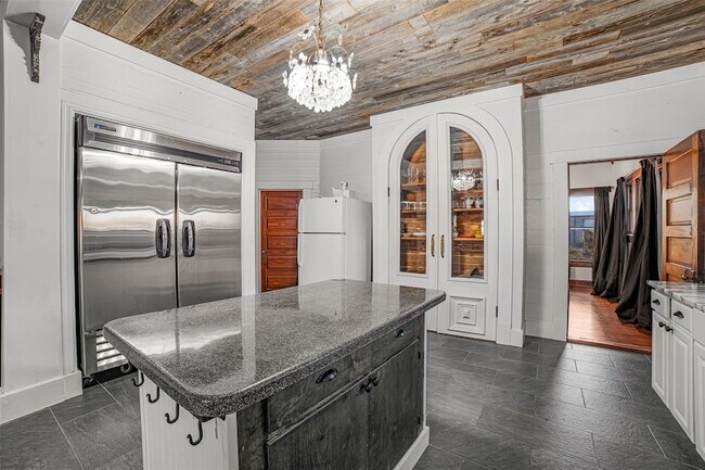 Foto del edificio - 17221 Steger Ln