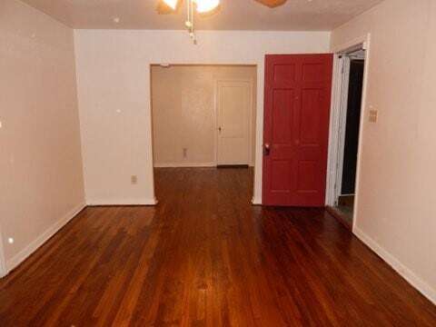 Building Photo - 8910 Santa Clara Dr