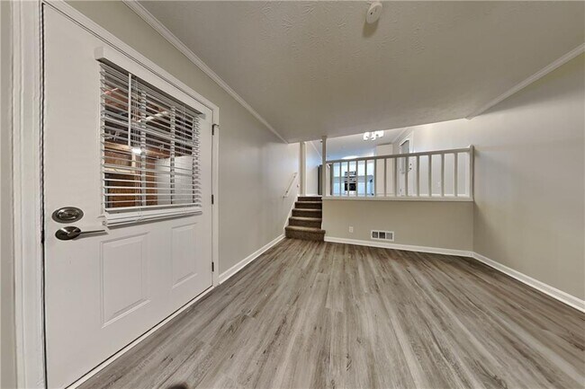 Foto del edificio - 3155 Mary Todd Ln