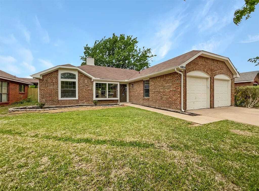 4800 Waxwing Dr, Arlington, TX 76018 House Rental in Arlington, TX