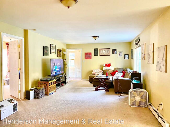 Building Photo - 2 br, 1 bath House - 436 E. 6th Street
