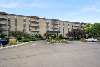 Building Photo - 100 W Butterfield Rd