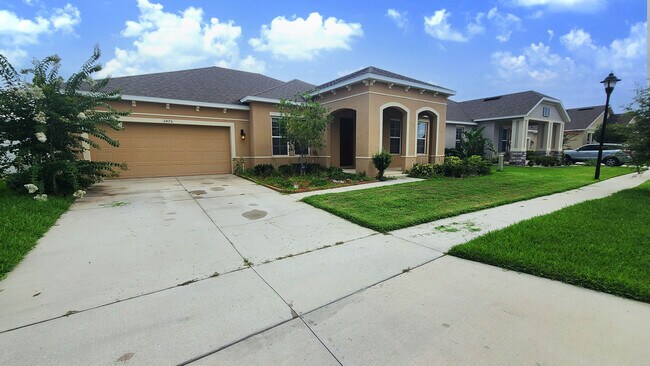 Building Photo - 2470 Marshfield Preserve Way