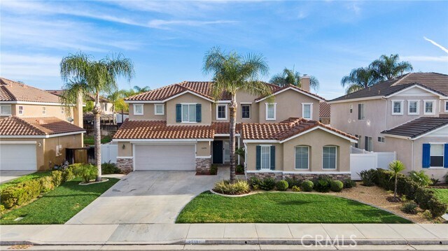 Foto principal - 26098 Shady Glen St