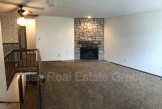Building Photo - 106 Yank Way