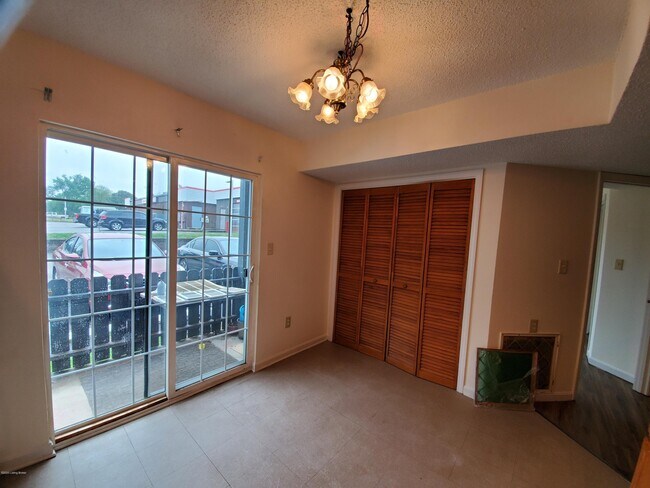 Foto del edificio - 6418 Venango Dr
